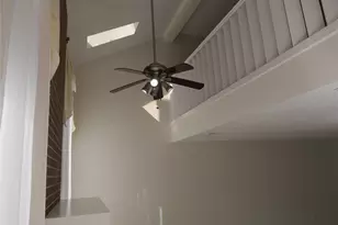 13840 Hollowgreen Dr, Houston, TX 77082 - Photo 7