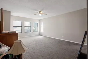 7002 Valmont Dr, San Antonio, TX 78240 - Photo 15