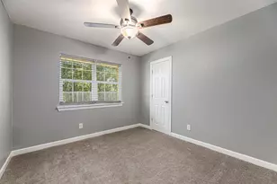 1026 Lobitt St, Alvin, TX 77511 - Photo 21