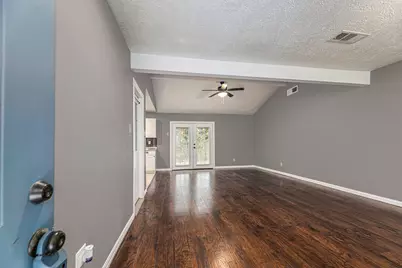 1026 Lobitt Street, Alvin, TX 77511 - Photo 7