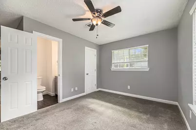 1026 Lobitt Street, Alvin, TX 77511 - Photo 15