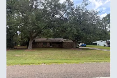 1806 S Elizabeth Avenue, Kirbyville, TX 75956 - Photo 11