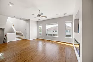 1102 Patterson St, Houston, TX 77007 - Photo 11