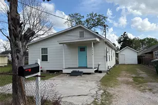 9210 E Ave O, Houston, TX 77012 - Photo 1