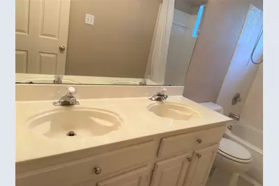 6918 Springcrest Court, Sugar Land, TX 77479 - Photo 29