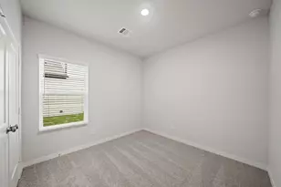 29215 Dandelion Sky Dr, Waller, TX 77484 - Photo 15