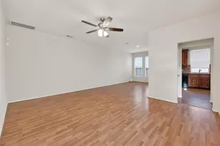 16526 Pentonshire Ln, Houston, TX 77090 - Photo 3