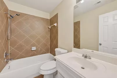 16526 Pentonshire Lane, Houston, TX 77090 - Photo 11