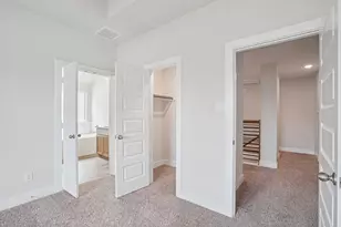 13447 Sun Cay Dr, Houston, TX 77047 - Photo 11