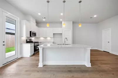 13447 Sun Cay Drive, Houston, TX 77047 - Photo 5