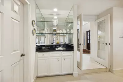 2643 Westgate Street, Houston, TX 77098 - Photo 7