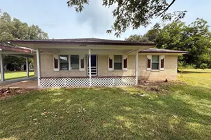 302 Channelview Dr, Anahuac, TX 77514 - Photo 5