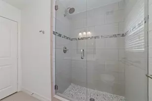 1819 Millwood Dr, Houston, TX 77008 - Photo 21