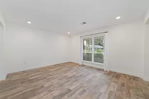 1819 Millwood Dr, Houston, TX 77008 - Photo 3