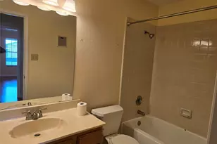 9797 Leawood Blvd, Houston, TX 77099 - Photo 5