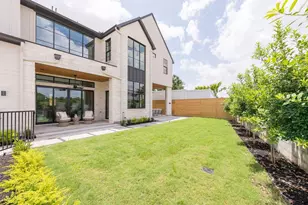 1113 Voight St, Houston, TX 77009 - Photo 41
