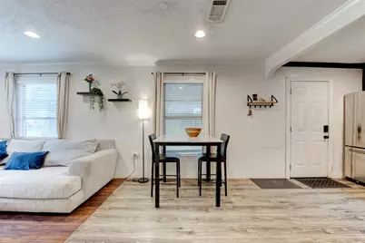 708 Gresham Street, Baytown, TX 77520 - Photo 9