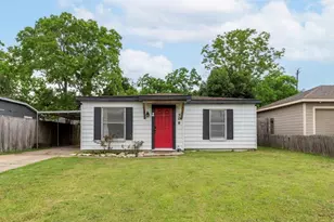 708 Gresham St, Baytown, TX 77520 - Photo 1