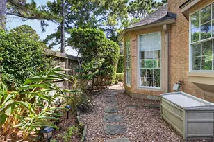 4334 Sweet Cicely Ct, Houston, TX 77059 - Photo 47