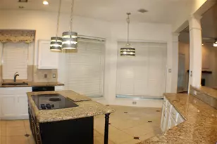 642 Avery Dr, Sugar Land, TX 77479 - Photo 17