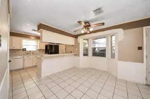 19310 Timber Forest Dr, Humble, TX 77346 - Photo 5