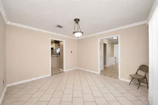 19310 Timber Forest Dr, Humble, TX 77346 - Photo 9