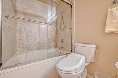 3505 Sage Road #1203, Houston, TX 77056 - Photo 17