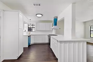 504 Percival St, Tomball, TX 77375 - Photo 9