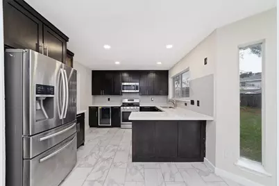 5107 Kleindale Drive, Houston, TX 77066 - Photo 9