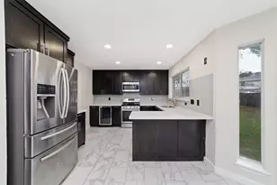 5107 Kleindale Dr, Houston, TX 77066 - Photo 9