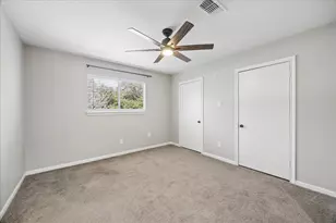 15754 Walkwood Dr, Houston, TX 77079 - Photo 17