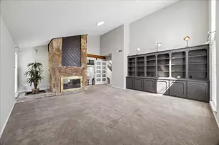 15754 Walkwood Dr, Houston, TX 77079 - Photo 5