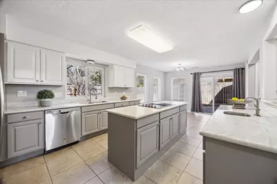 15754 Walkwood Drive, Houston, TX 77079 - Photo 11