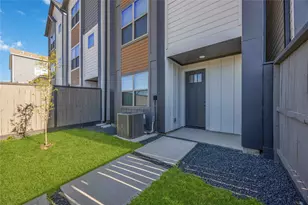 2528 Live Oak St, Houston, TX 77004 - Photo 19