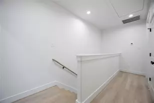 2528 Live Oak St, Houston, TX 77004 - Photo 17