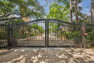 4 River Hollow Ln, Houston, TX 77027 - Photo 39