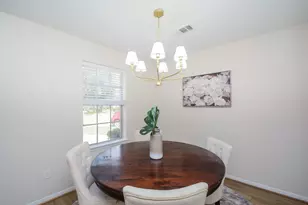 10427 Huntington Crest Dr, Houston, TX 77099 - Photo 9