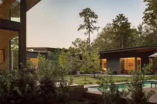 12041 Oak Forest Ln, Conroe, TX 77385 - Photo 11