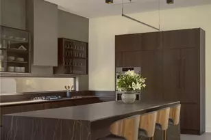 12041 Oak Forest Ln, Conroe, TX 77385 - Photo 5