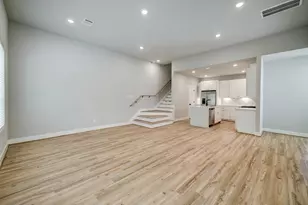 5816 Francis Oak Pl, Houston, TX 77091 - Photo 11