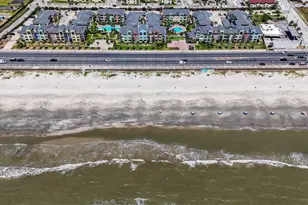 7000 Seawall Blvd, Galveston, TX 77551 - Photo 25