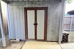 5709 Craig St, Houston, TX 77023 - Photo 13