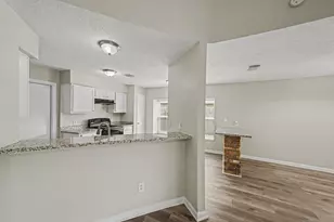 2710 Village Cir Dr, Katy, TX 77493 - Photo 9
