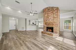 2710 Village Cir Dr, Katy, TX 77493 - Photo 5