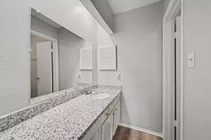 2710 Village Cir Dr, Katy, TX 77493 - Photo 15