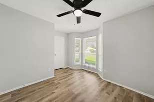 2710 Village Cir Dr, Katy, TX 77493 - Photo 11