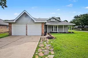 2710 Village Cir Dr, Katy, TX 77493 - Photo 3