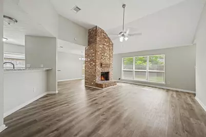 2710 Village Circle Drive, Katy, TX 77493 - Photo 13