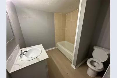 2131 Cromwell Street #D, Houston, TX 77093 - Photo 17