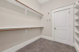 432 W 25th St, Houston, TX 77008 - Photo 31